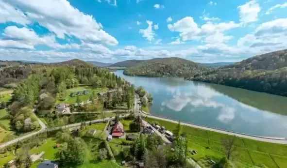 Miejsca na eventy firmowe w okolicach Jeziora Solińskiego&nbsp;