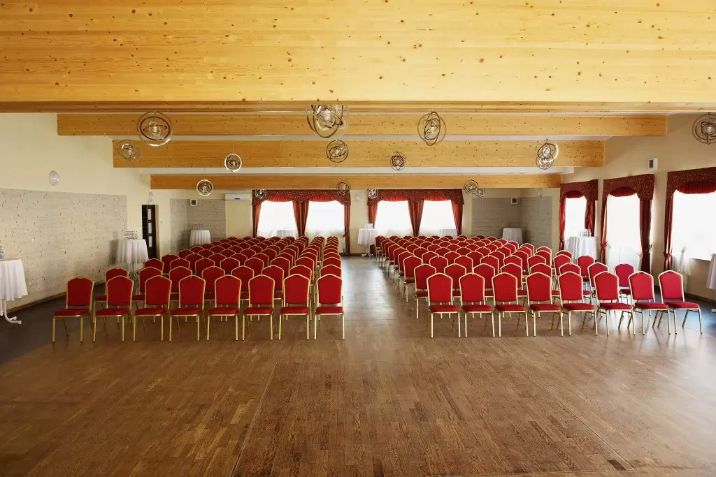 Sale szkoleniowo-konferencyjne do 100 osób w Lubelskim