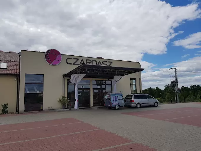 Czardasz- Kompleks Bankietowo-Konferencyjny