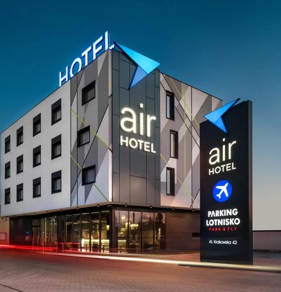Air Hotel