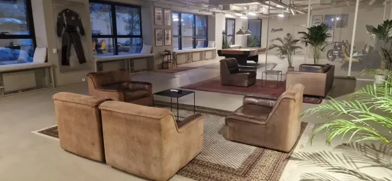 Evo Club Łopuszańska 38B