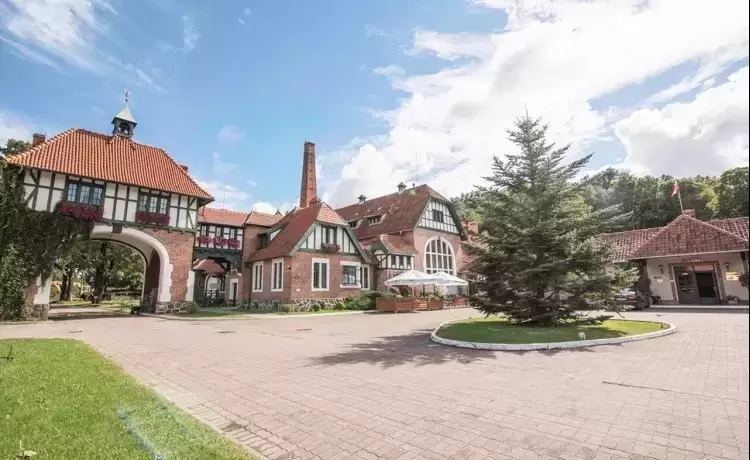 Kadyny Folwark Hotel & Spa***